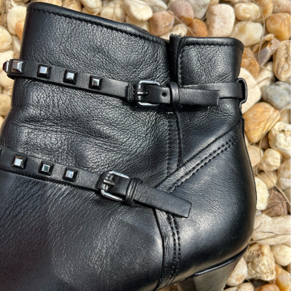 Ecco Ankle Boots View 6